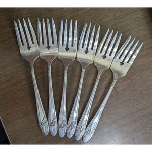 6 Dessert? Forks Oneida Queen bess Community Tudor Plate 6.5" L